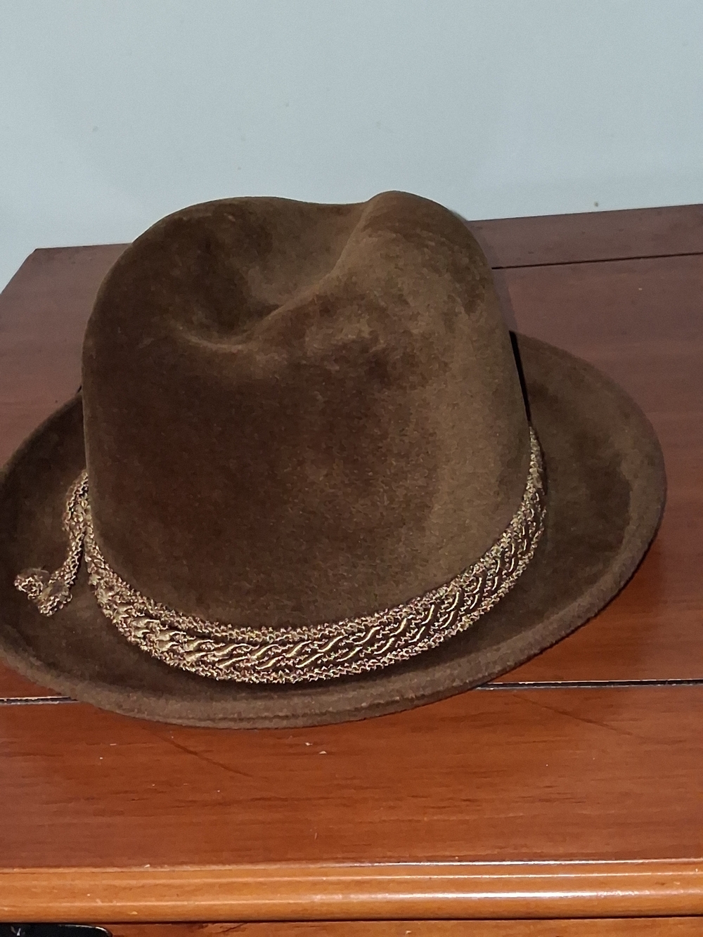 Vintage Brown Men’s Felt Fedora Hat with Braided Band
